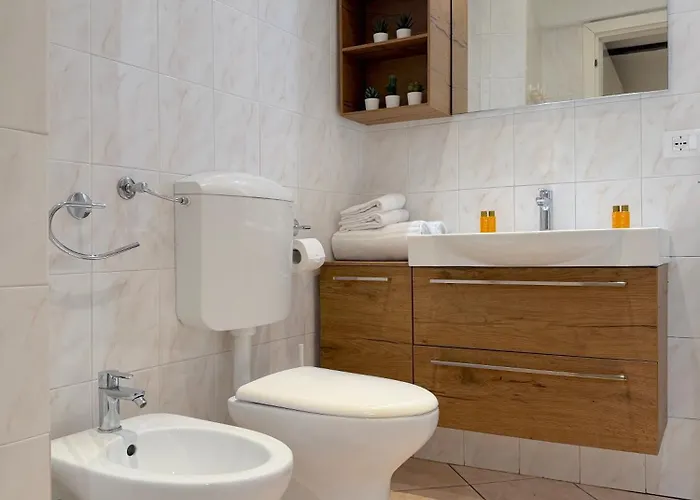 Street Angels Bologne