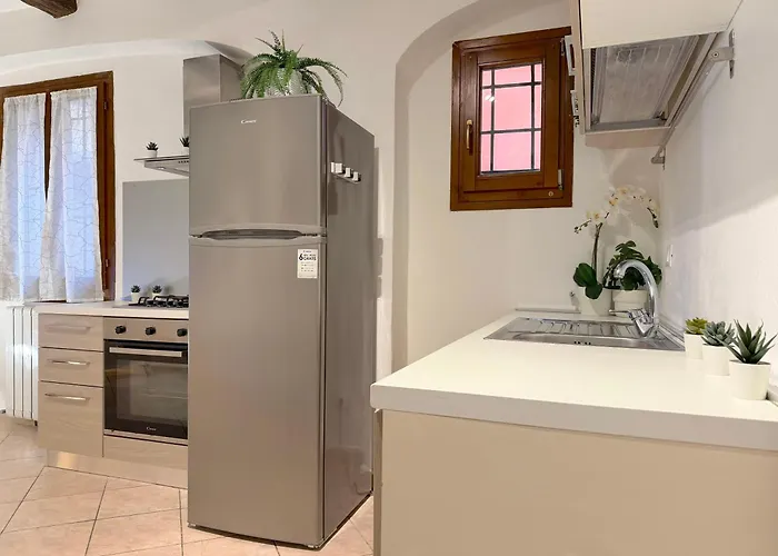 Street Angels Appartement